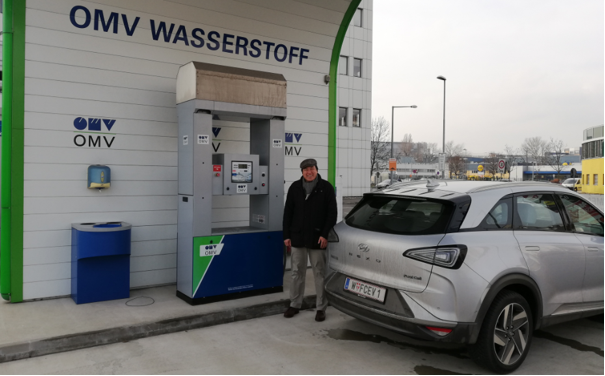 hyundai nexo mortimer hydrochan w fcev 1 brennstoffzelle wasserstoff omv wien floridsdorf vienna hydrogen refuelling station six senses kamptal winter test