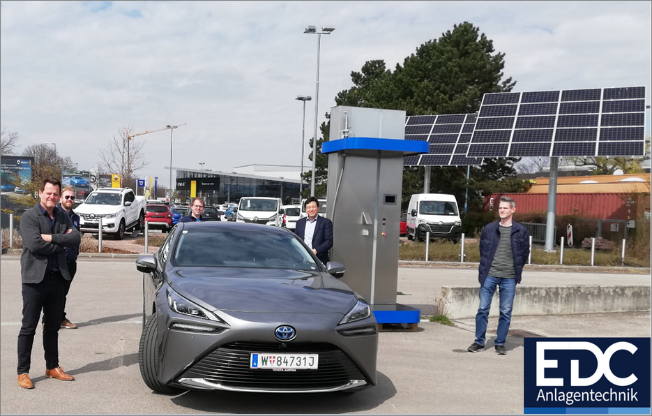 Toyota Mirai Fuel Cell Vehicle FCV Hydrochan Mortimer Schulz_Wasserstoff Tankstelle EDC Anlagetechnik GmbH Team Tulln Photovoltaik energytours